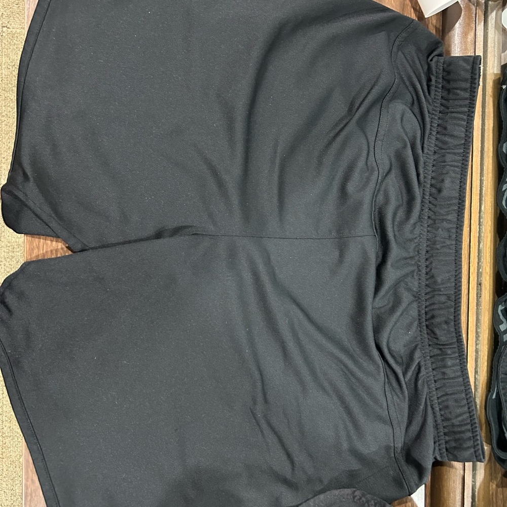 Black Nike shorts